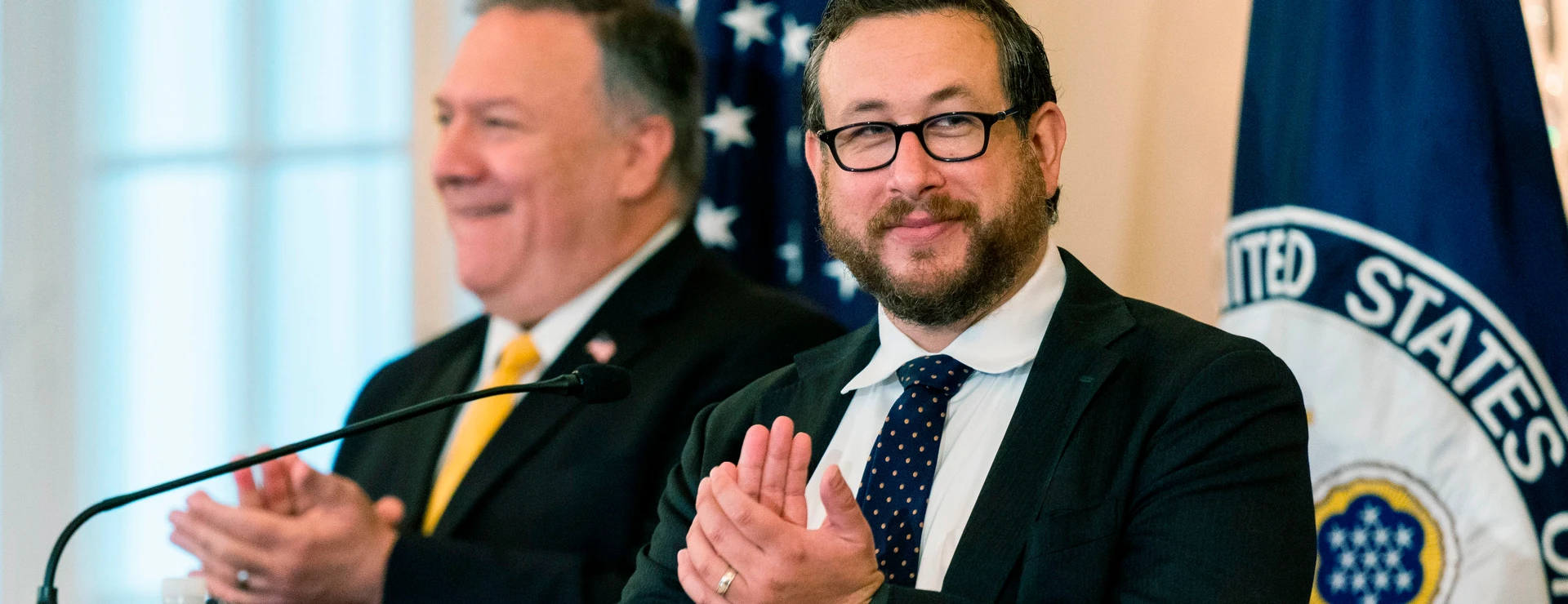 Joseph Edlow (Đảng Cộng hòa) là người được Tổng thống Donald Trump lựa chọn để lãnh đạo Cơ quan Di trú và Nhập tịch Hoa Kỳ.